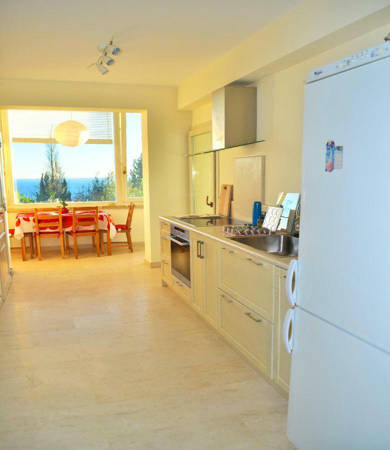 Lemoni Apartments เปเลคาส ภายนอก รูปภาพ